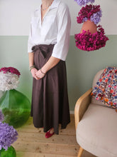 Carica l'immagine nel visualizzatore di Gallery, Gonna FIOCCO cioccolato