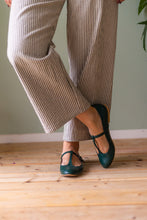 Carica l'immagine nel visualizzatore di Gallery, Pantalone LONDRA righe verde oliva