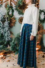 Carica l&#39;immagine nel visualizzatore di Gallery, Gonna MARSIGLIA tartan base blu