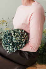 Carica l&#39;immagine nel visualizzatore di Gallery, Maglioncino collo barca viscosa pesca