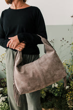 Carica l&#39;immagine nel visualizzatore di Gallery, maxi borsa frange tuape