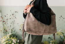 Carica l&#39;immagine nel visualizzatore di Gallery, maxi borsa frange tuape