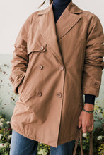 Carica l&#39;immagine nel visualizzatore di Gallery, trench corto nocciola