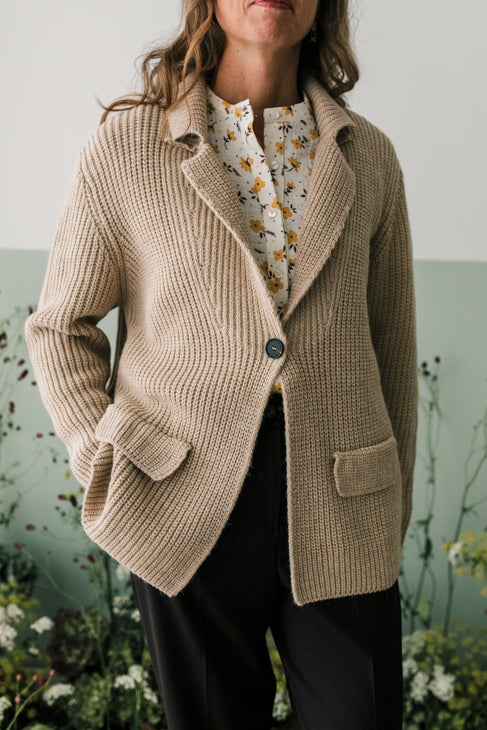 Cardigan nocciola o blu