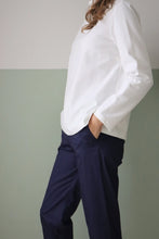 Carica l&#39;immagine nel visualizzatore di Gallery, Pantalone MONOPOLI blu- ULTIMI PEZZI