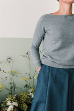 Carica l&#39;immagine nel visualizzatore di Gallery, Maglioncino filo lurex grigio e nero