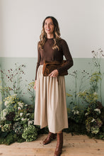 Carica l&#39;immagine nel visualizzatore di Gallery, Gonna FEDE midi velluto panna