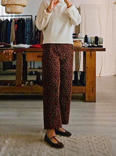 Carica l&#39;immagine nel visualizzatore di Gallery, Panta Londra velluto maculato