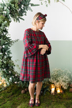 Carica l&#39;immagine nel visualizzatore di Gallery, Vestito Belgrado tartan base rossa- preordine