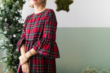 Carica l&#39;immagine nel visualizzatore di Gallery, Vestito Belgrado tartan base rossa- preordine